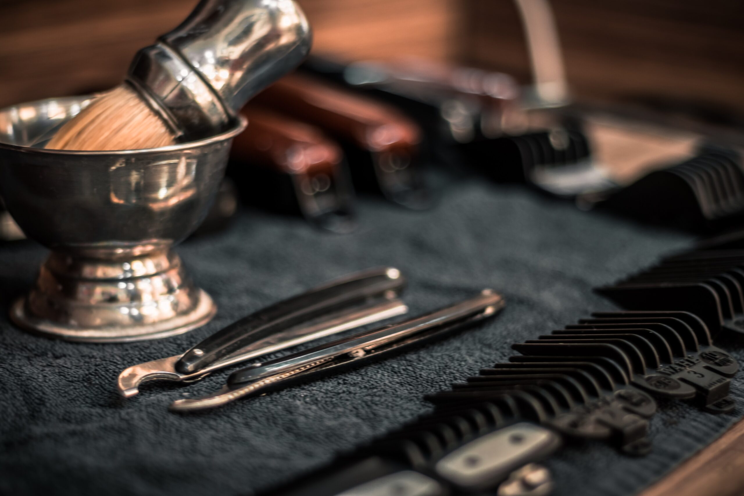 picture of tools for cutting hair